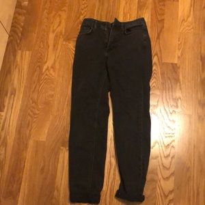 Black mom jeans